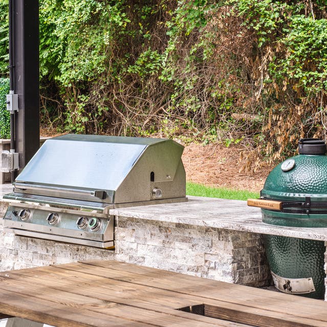 The Preserve at Dunwoody - Community Grilling Station