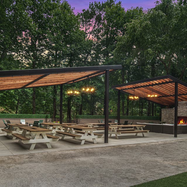 The Preserve at Dunwoody - Outdoor Grilling Station