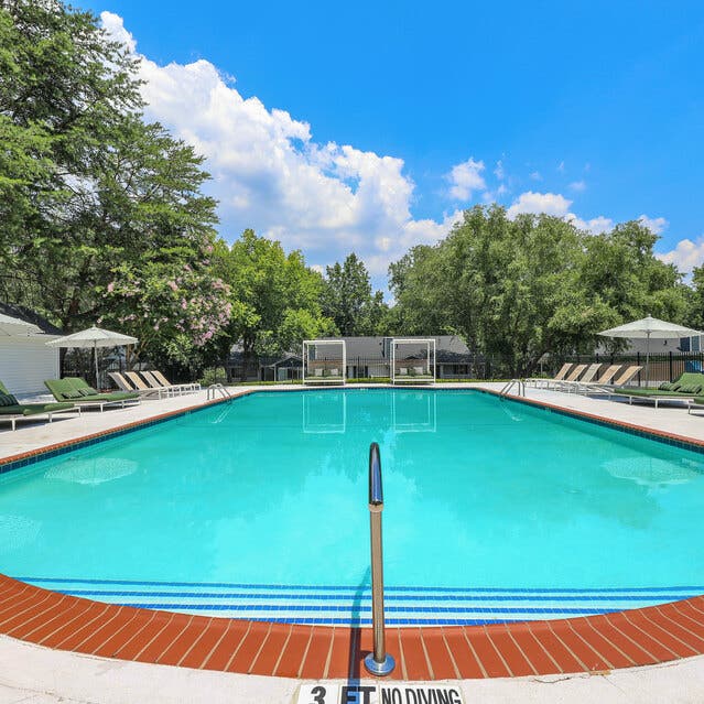 The Preserve at Dunwoody - Three Foot Deep Swimming Pool